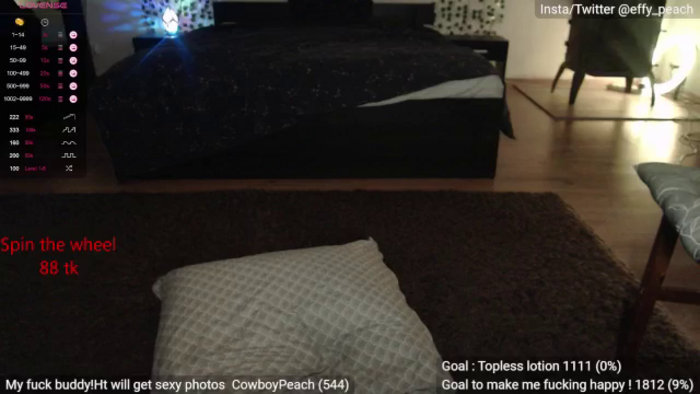 Effy_peach
