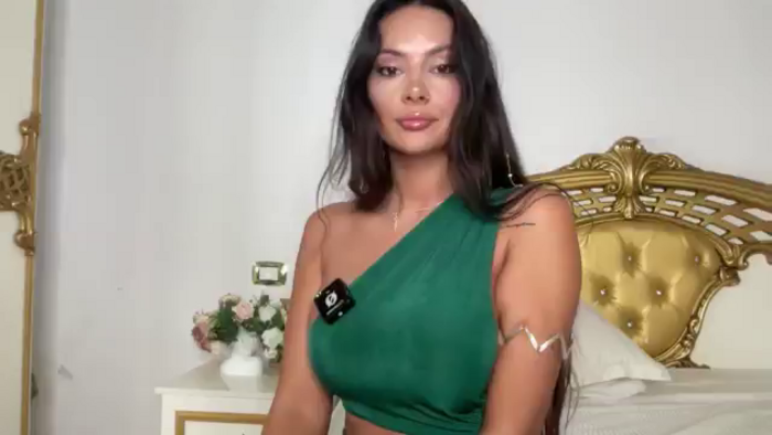 NycoleAniston