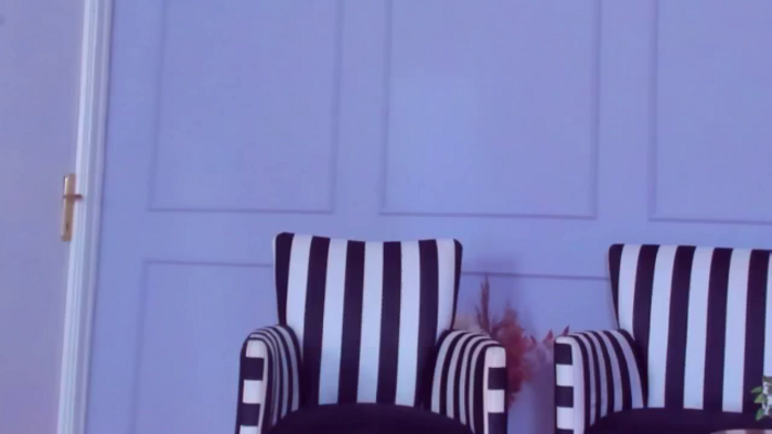 AwwwElla