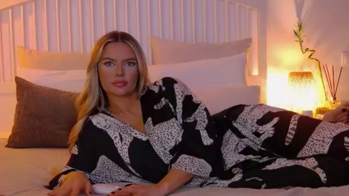 AnaisAnn