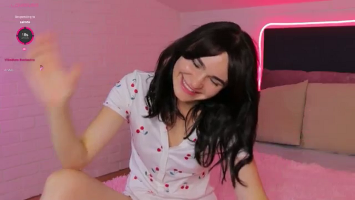 Emily__Cute