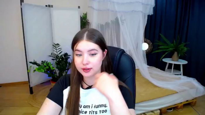 AdmireMyEyes