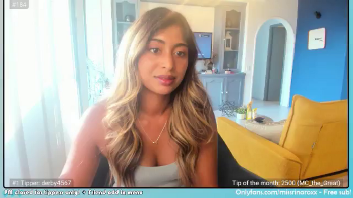 Missrinaroxx