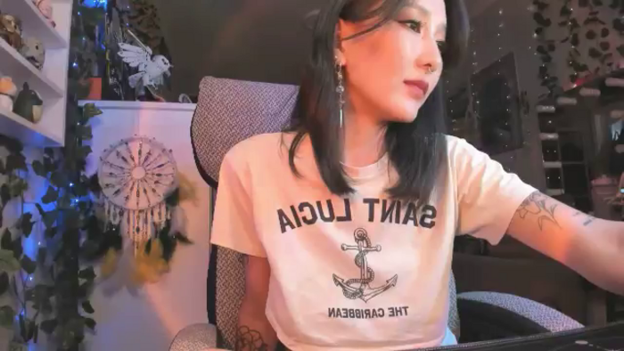KellyAsian