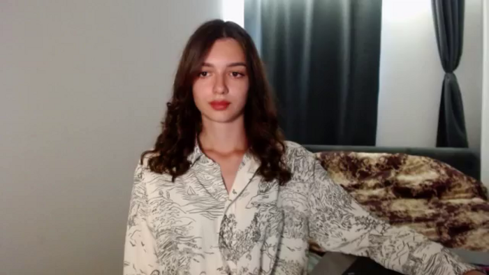 Olivia_Jeass
