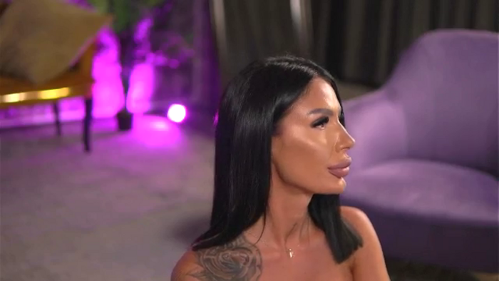 RaquelleVon