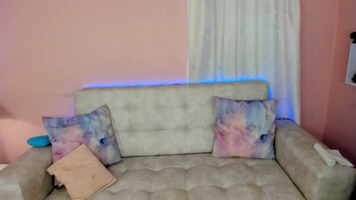 Tiny_Cora