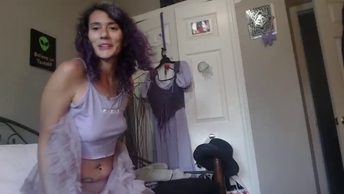 Violethooper1