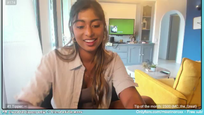 Missrinaroxx