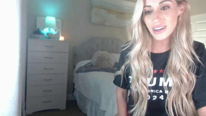 Queen_bambii