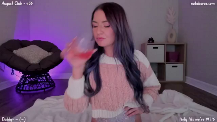 Natalia_Rae