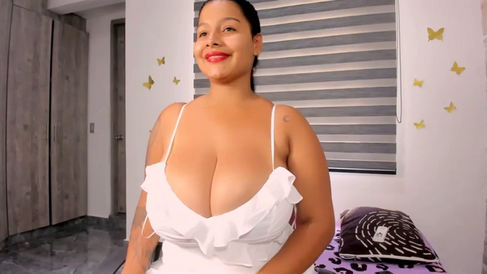 Racheel_boobs