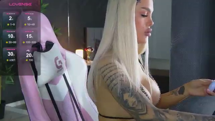 Shayblonde