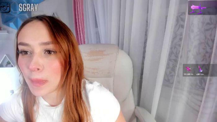 sofiGray_