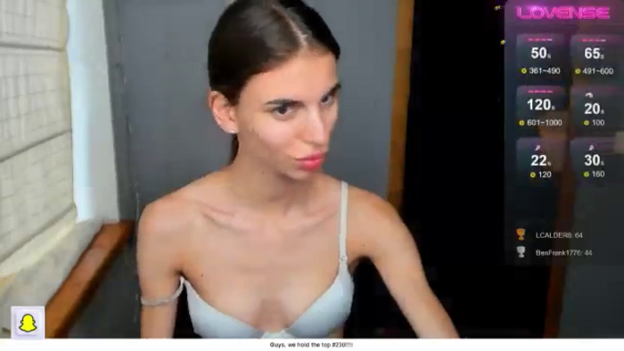 Graceful_Doll