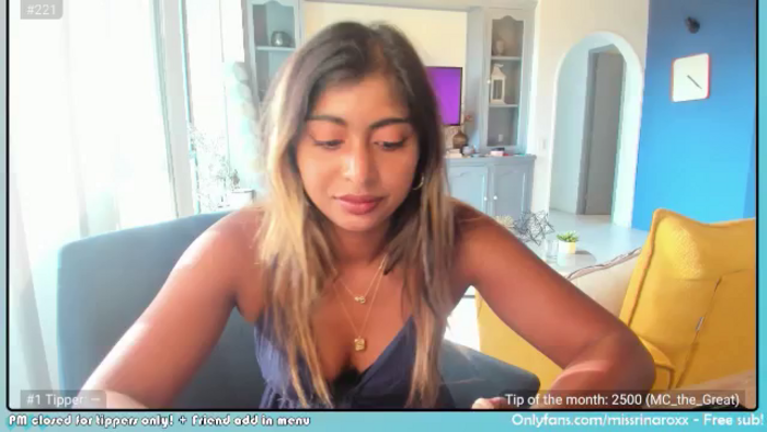 Missrinaroxx