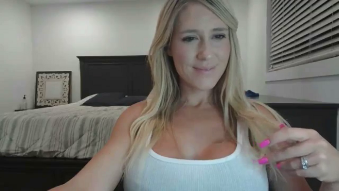 blond_milf