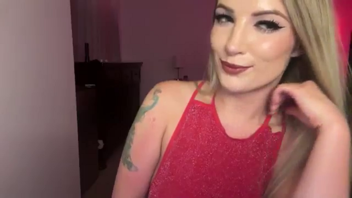 Alexxi_Riley