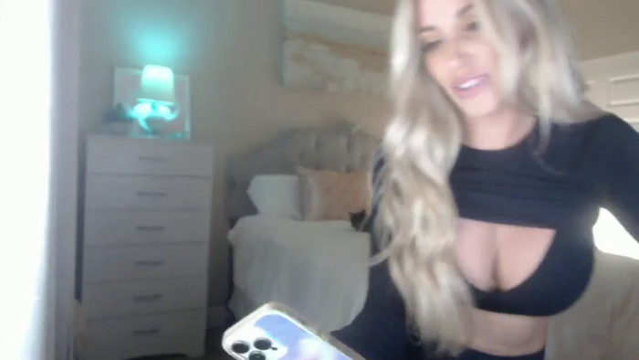 Queen_bambii