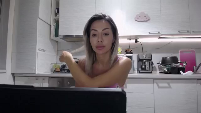 BlondeeFairy