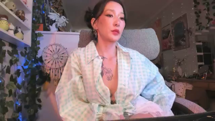 KellyAsian