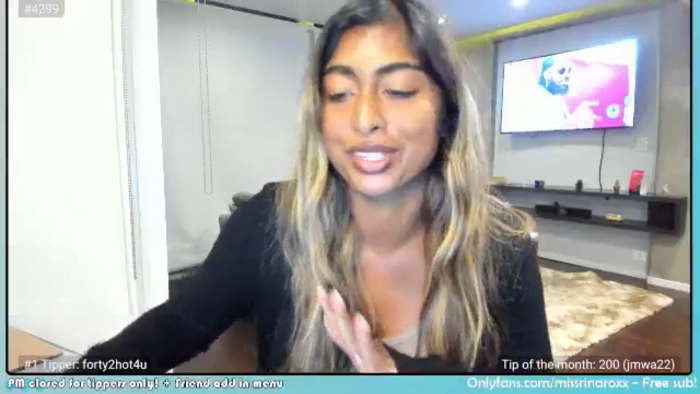 Missrinaroxx