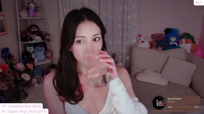 lea_amano