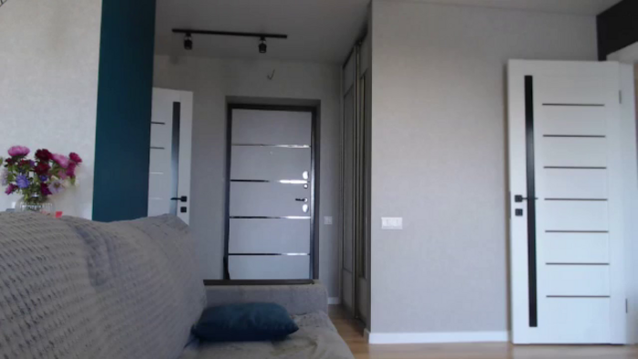 mimiMILFal