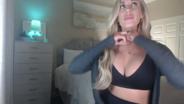 Queen_bambii