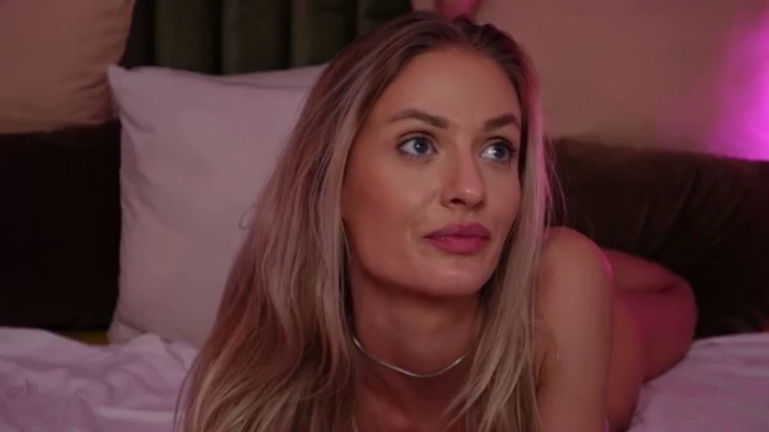 AmeliaAngelx