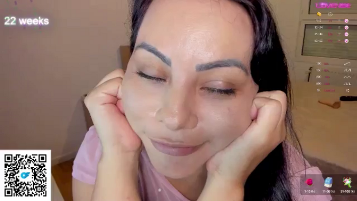 Cailyn_Hot1