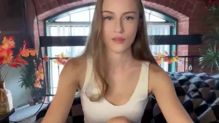 Luna_Moore1