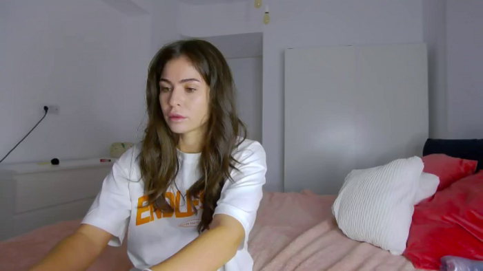 NaiaaBee