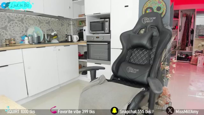 A__M__Y