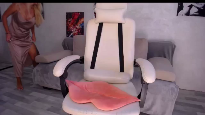 SoSexyMonna