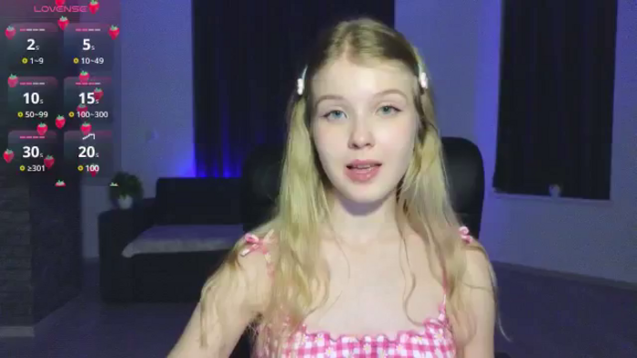 Emiliya_Cute