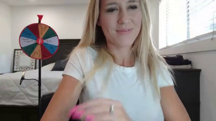 blond_milf