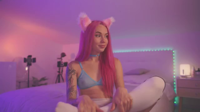 Sarah_Pink