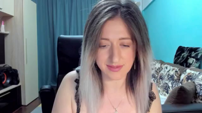 SweetDelia_