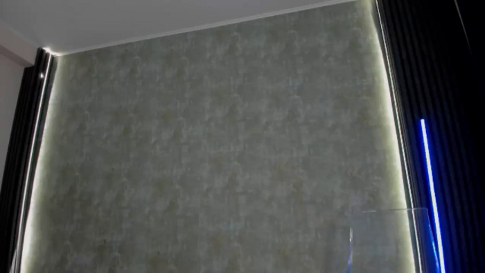 Tina_Turnerr