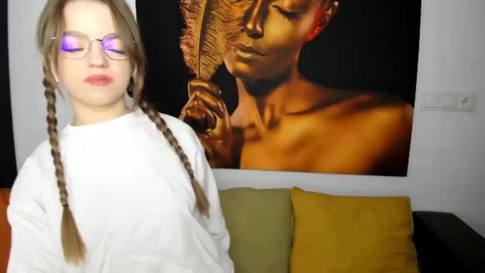 Eva_Ash