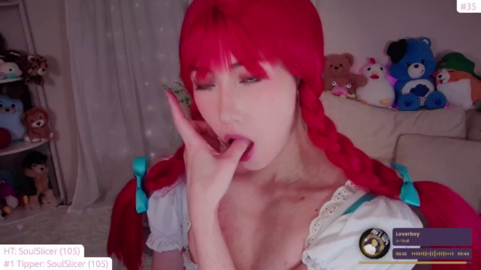 lea_amano