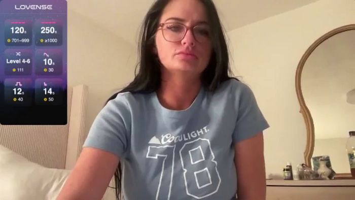Mystery_Milf