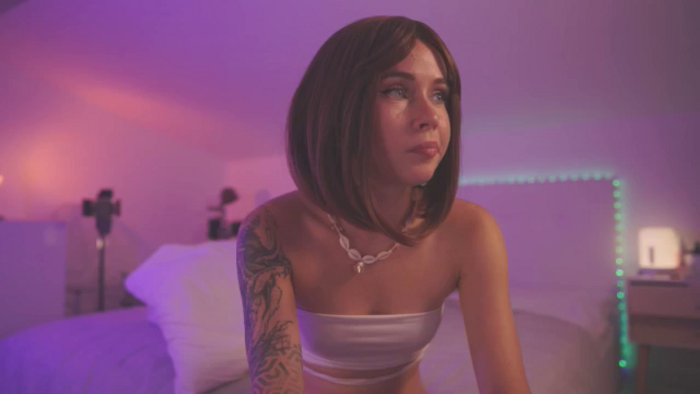 Sarah_Pink