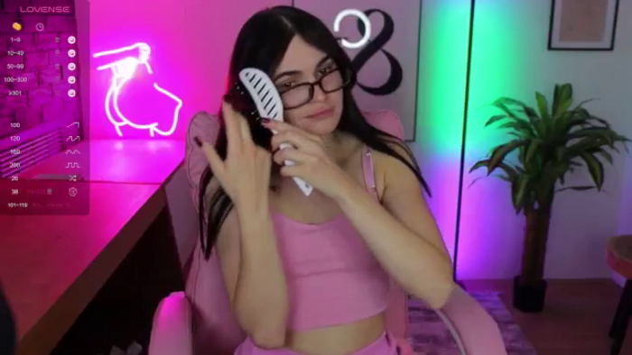 Emily__Cute