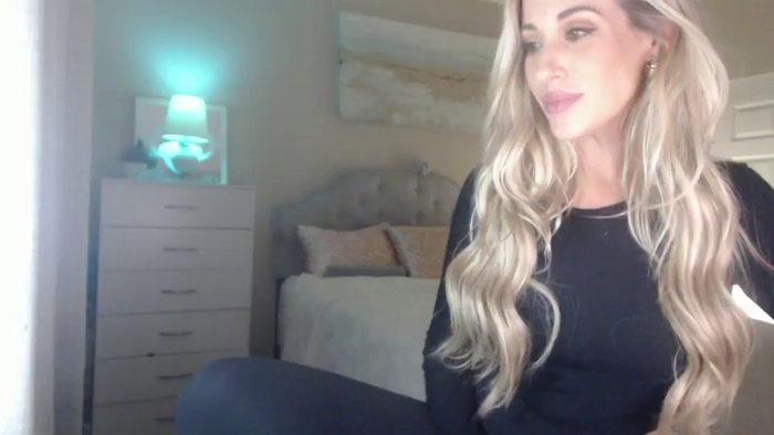 Queen_bambii
