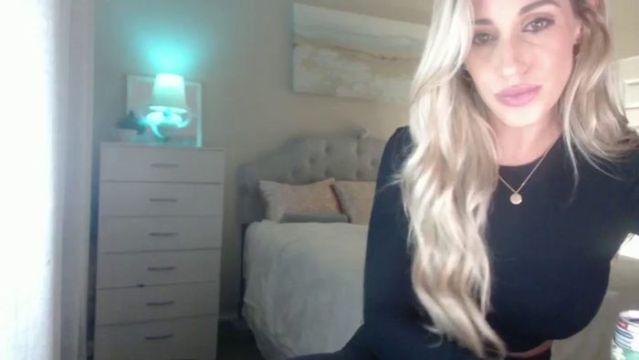 Queen_bambii