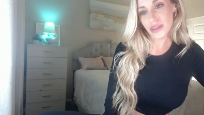 Queen_bambii