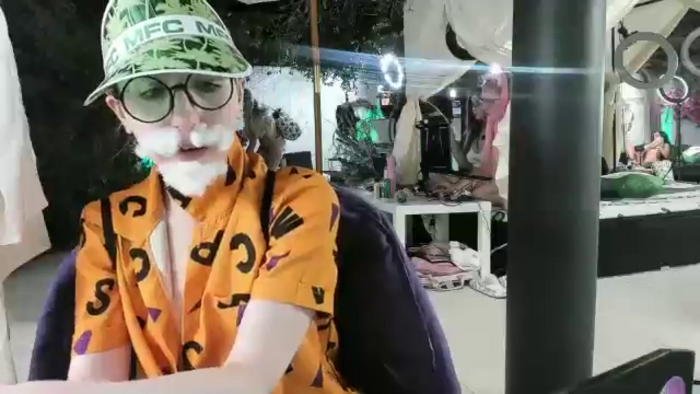 GirlbotDiv