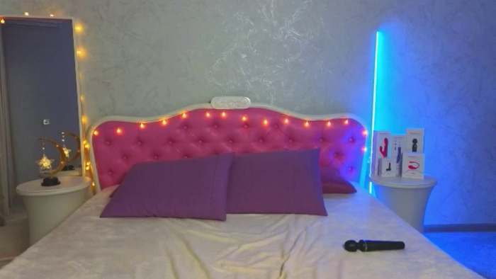 ArianaPetite